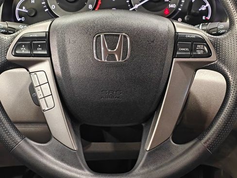 Used 2016 Honda Odyssey EX image 5