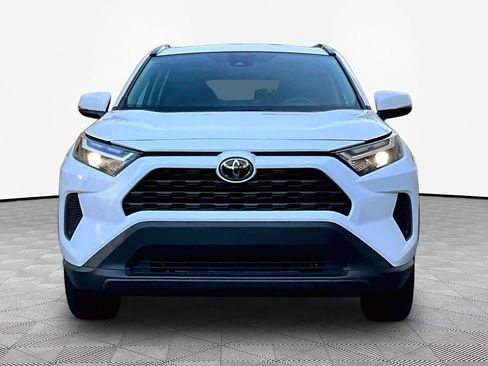 Certified 2025 Toyota RAV4 XLE AWD/4WD image 4