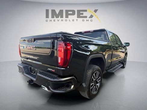 Used 2025 GMC Sierra 1500 AT4 w/ AT4 Premium Package AWD/4WD image 6