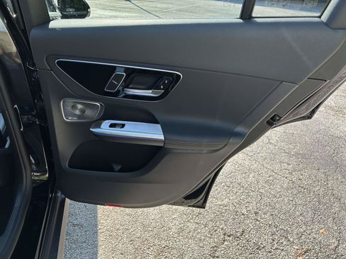 New 2027 Mercedes-Benz GLC 300 image 38