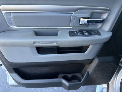 Used 2018 RAM 1500 Lone Star image 14