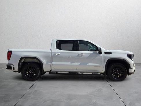 Used 2023 GMC Sierra 1500 Elevation RWD image 5