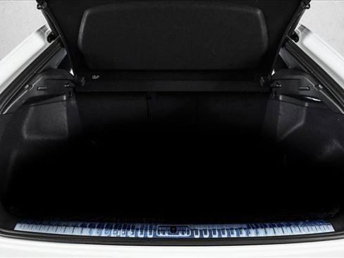 Certified 2025 Audi Q3 2.0T Premium Plus w/ Premium Plus Package image 6