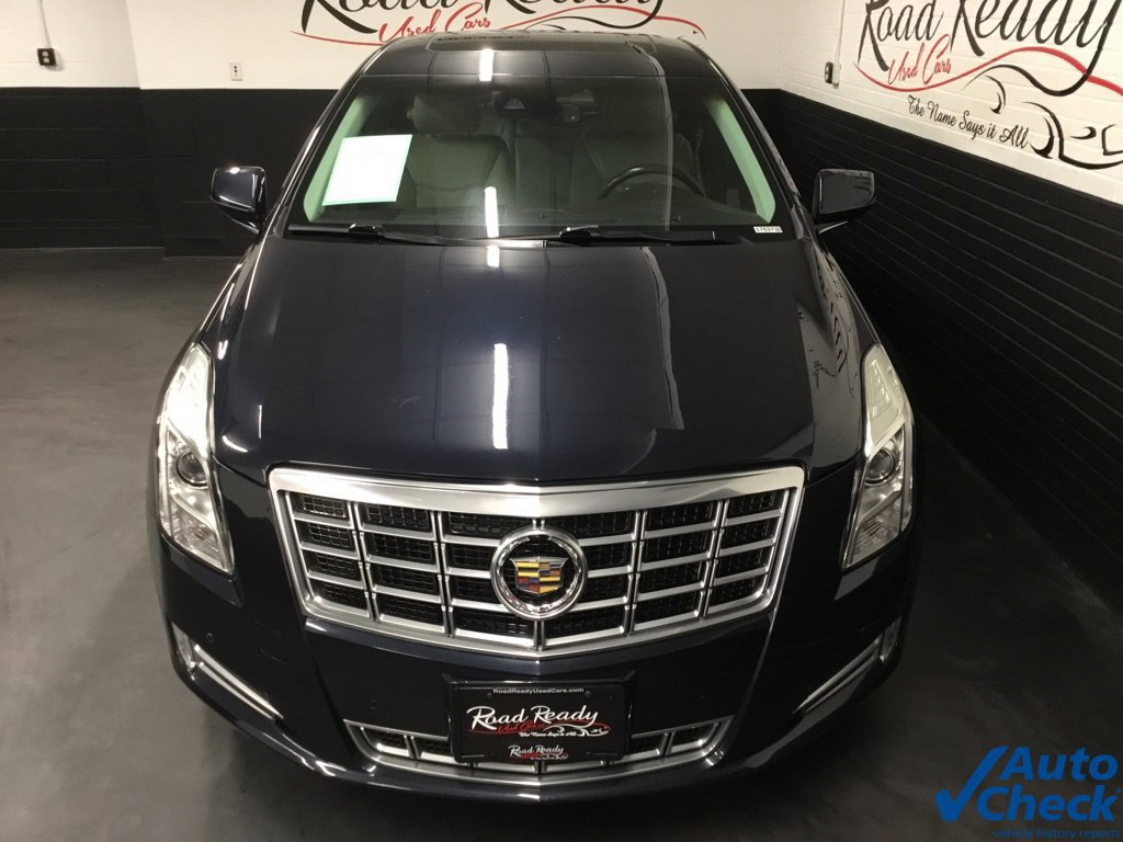 Used 2013 Cadillac XTS Luxury w/ Driver Awareness Package AWD/4WD image 4