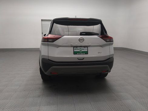 Used 2022 Nissan Rogue SV image 6