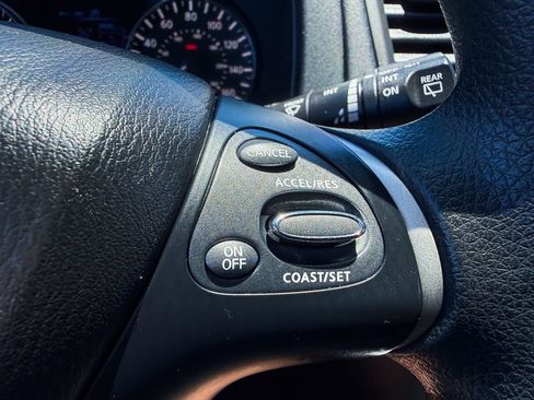 Certified 2020 Nissan Pathfinder S AWD/4WD image 29
