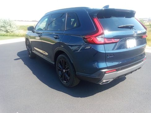 Certified 2026 Honda CR-V Sport Touring image 5