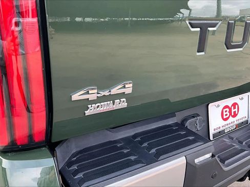 Used 2023 Toyota Tundra Limited image 30