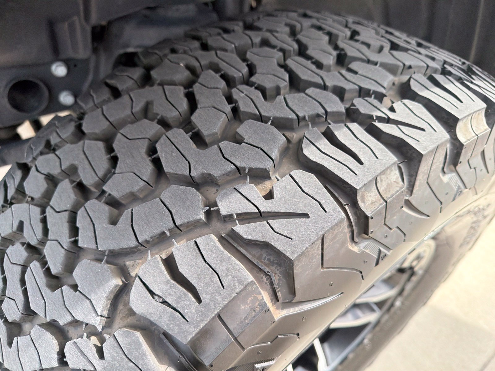 Used 2025 Jeep Wrangler Rubicon AWD/4WD image 13