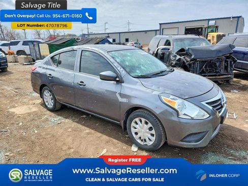 Used 2017 Nissan Versa S Plus image 5