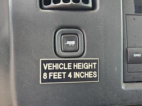 Used 2012 Chevrolet Express 1500 RWD image 26