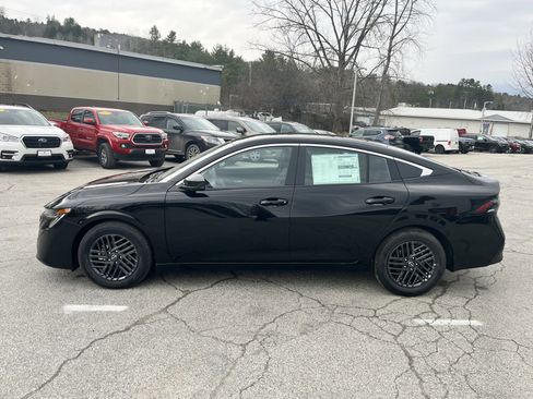 New 2026 Nissan Sentra SV w/ SV Convenience Package image 4