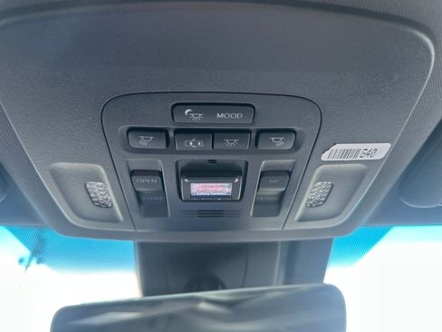 Used 2020 Toyota Avalon Limited w/ Advanced Safety Package image 33