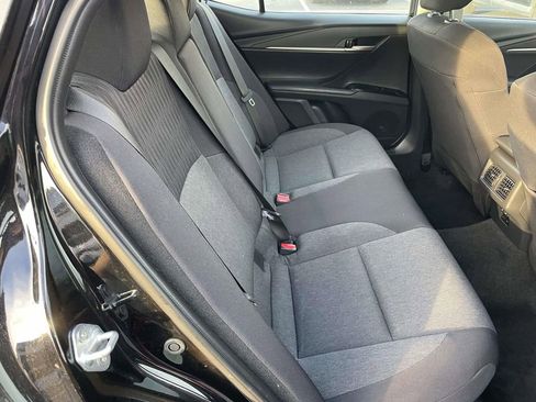 Used 2025 Toyota Camry LE image 45