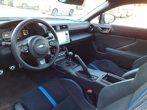Used 2024 Subaru BRZ tS image 11