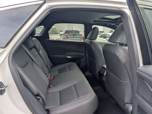 Used 2026 Lexus RX 350 Premium w/ Accessory Package (2T) AWD/4WD image 10