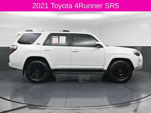 Used 2021 Toyota 4Runner SR5 RWD image 4