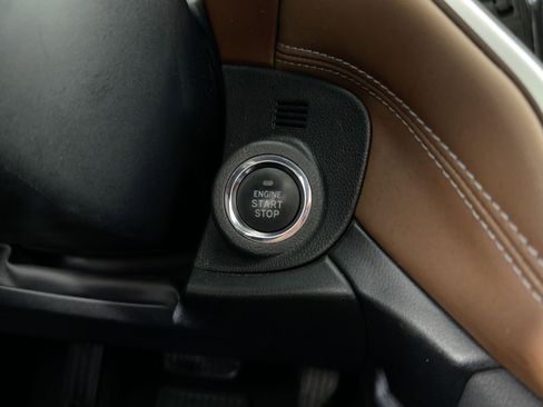 Used 2020 Subaru Outback Touring XT image 27