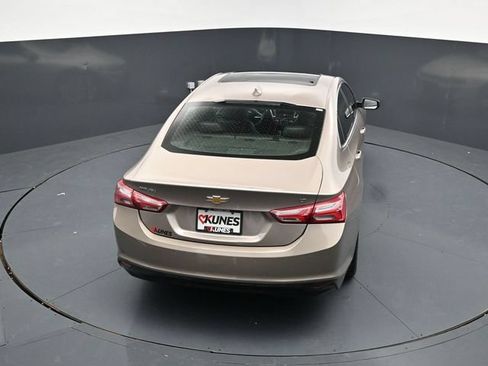 Used 2024 Chevrolet Malibu LT FWD image 35