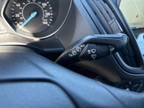 Used 2019 Ford Escape Titanium w/ U0J03 - Titanium Tow Package image 21