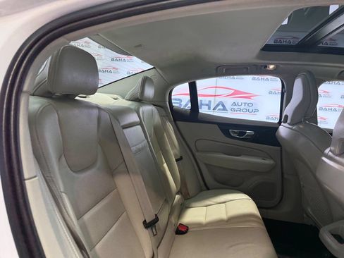 Used 2022 Volvo S60 B5 Inscription FWD image 41