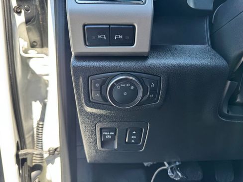 Used 2020 Ford F150 Lariat AWD/4WD image 17