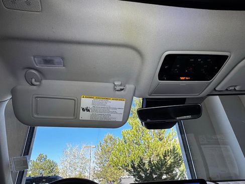 Used 2024 Toyota Grand Highlander XLE image 39