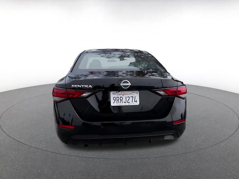 Used 2025 Nissan Sentra SV FWD image 12