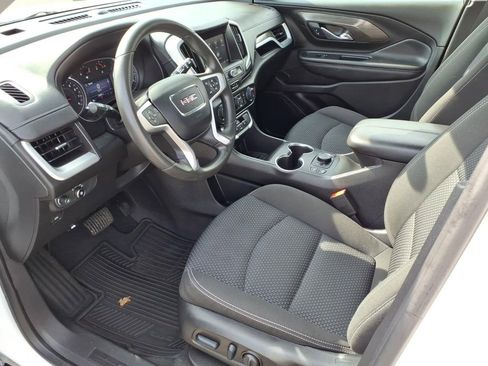 Used 2022 GMC Terrain SLE w/ Driver Convenience Package image 14