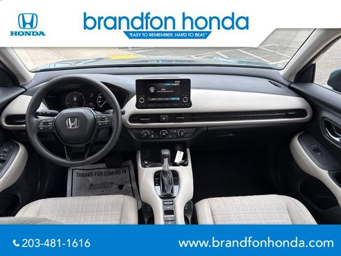 Used 2025 Honda HR-V LX image 12