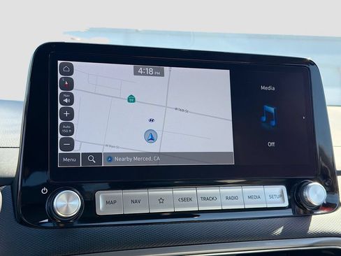 Used 2023 Hyundai Kona Limited FWD image 12