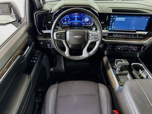 Certified 2024 Chevrolet Silverado 1500 LT Trail Boss w/ Convenience Package II AWD/4WD image 22