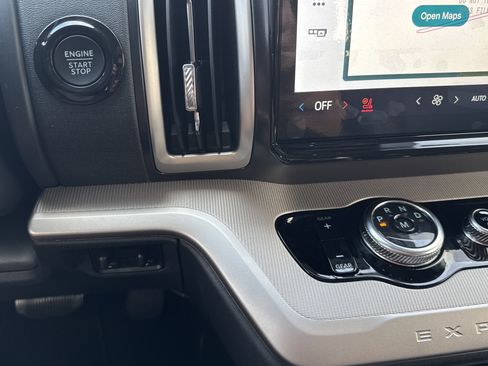 New 2026 Ford Expedition Max Active image 32