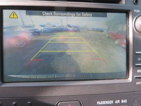 Used 2016 Chevrolet Traverse LT w/ Style and Technology Package image 47