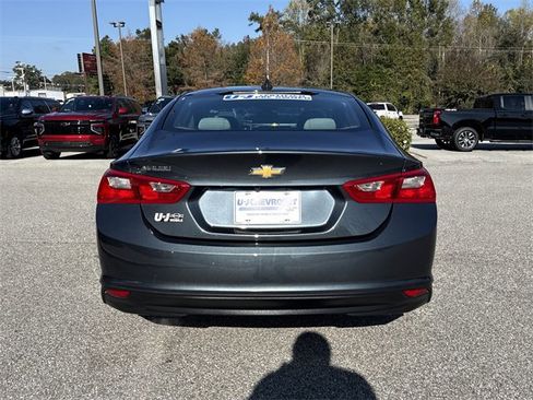 Used 2020 Chevrolet Malibu LS image 4