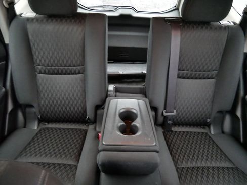 Used 2020 Nissan Rogue SV image 22