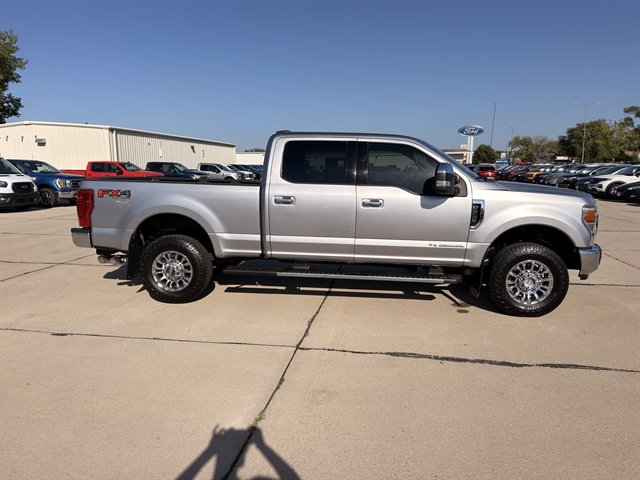 Used 2021 Ford F350 XLT w/ XLT Premium Package AWD/4WD image 2