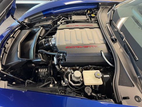 Used 2016 Chevrolet Corvette Stingray Coupe w/ Carbon Flash Badge Package RWD image 51