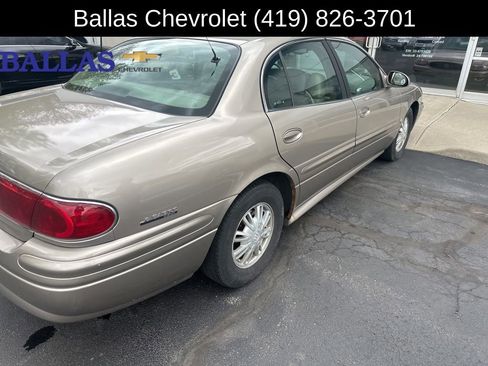 Used 2002 Buick Le Sabre Custom w/ Prestige Pkg FWD image 3