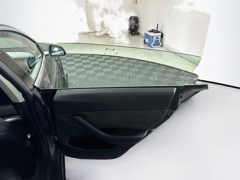 Used 2020 Tesla Model 3 Performance AWD/4WD image 29
