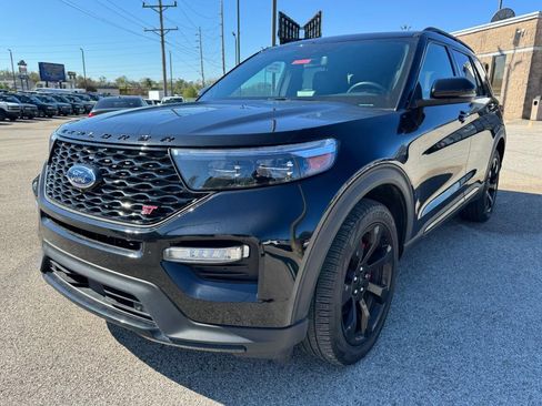 Used 2023 Ford Explorer ST w/ Equipment Group 401A image 8