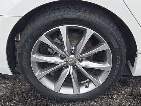 Used 2016 Hyundai Azera image 7