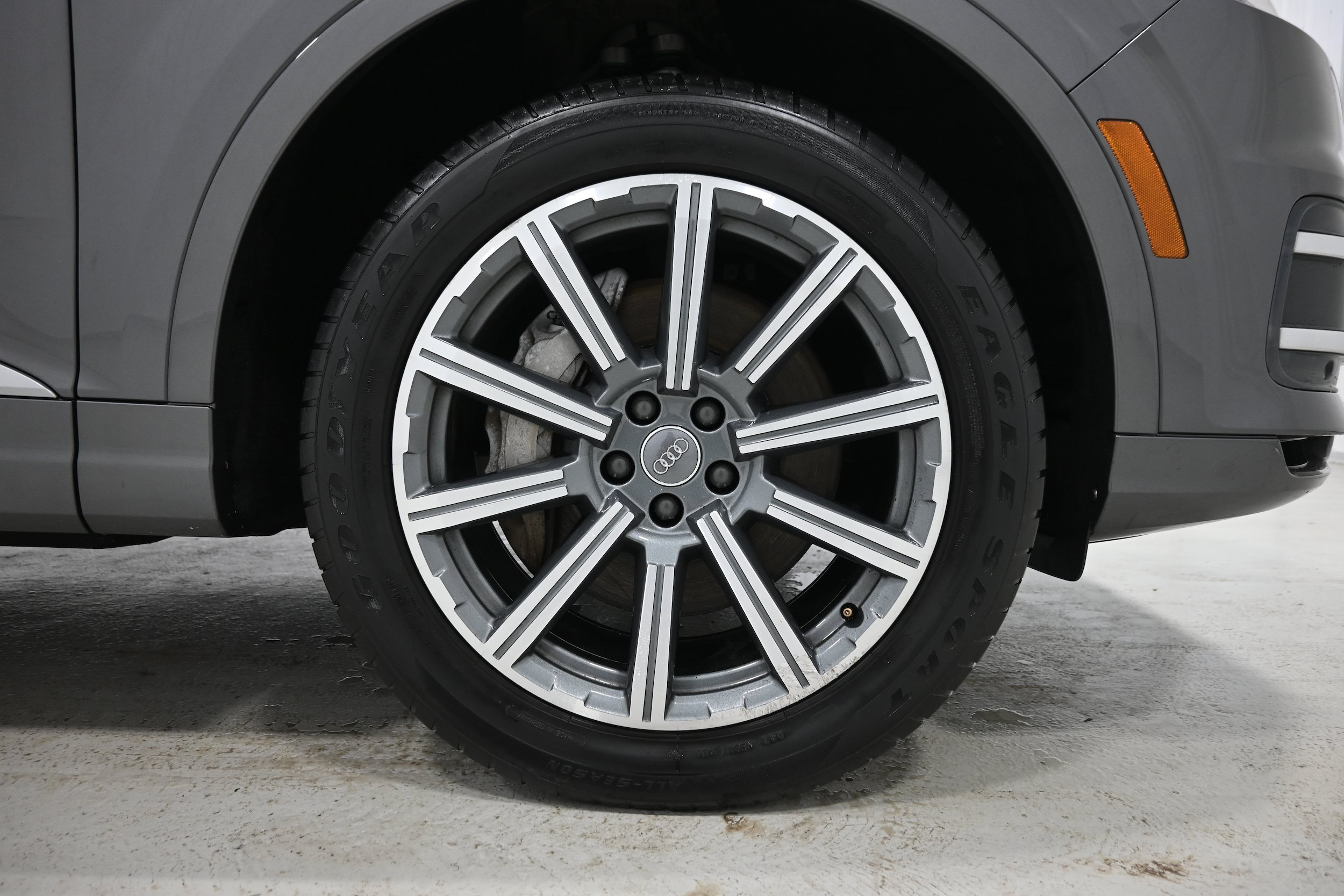 Used 2019 Audi Q7 3.0T Premium Plus w/ Premium Plus Package AWD/4WD image 44