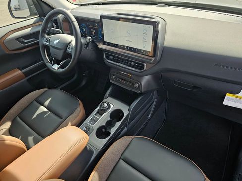 New 2025 Ford Bronco Sport Outer Banks AWD/4WD image 15