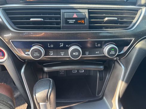 Used 2021 Honda Accord Sport image 24