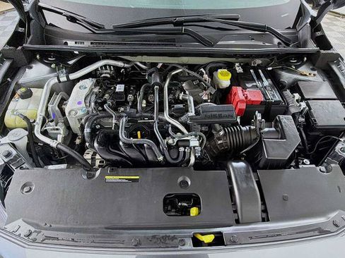 Certified 2025 Nissan Sentra SV FWD image 26