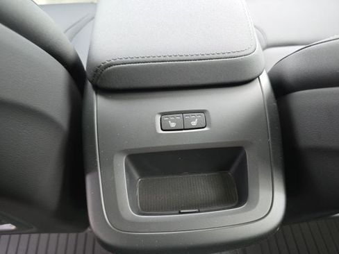 New 2026 Volvo XC60 B5 Plus w/ Protection Package Premier AWD/4WD image 20