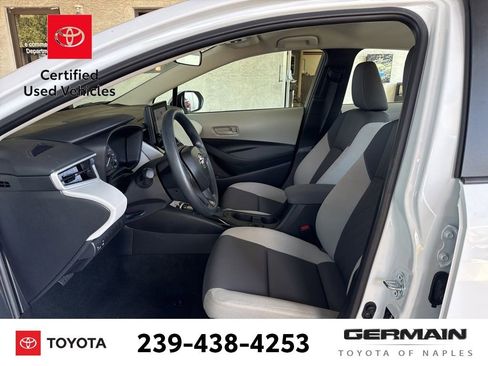 Used 2025 Toyota Corolla LE image 13