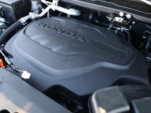 New 2026 Honda Odyssey Touring image 11