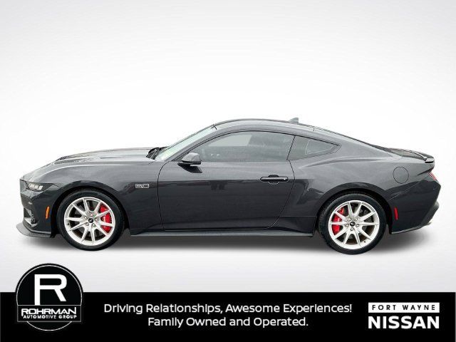 Used 2024 Ford Mustang GT Premium RWD image 7